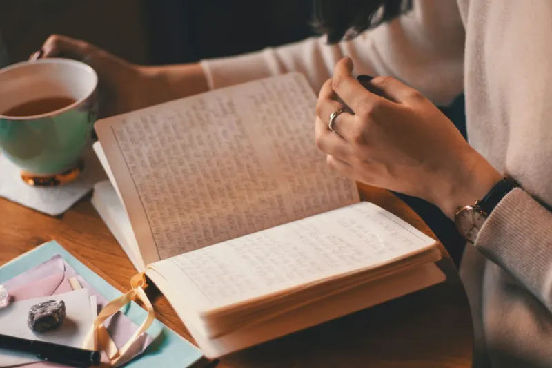 Ink Over iCloud: How Gen Z Is Making Handwritten Notebooks the Ultimate Summer Keepsake